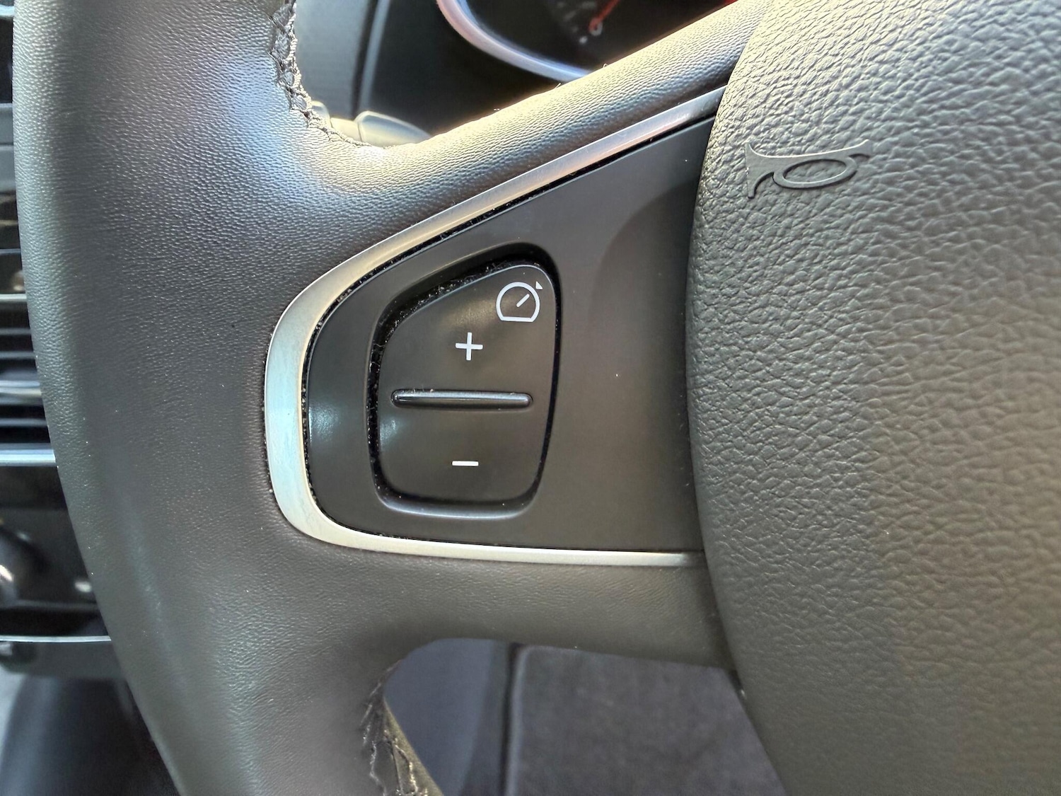 Used Renault Clio 2025 for sale - 77177797: Photo 33