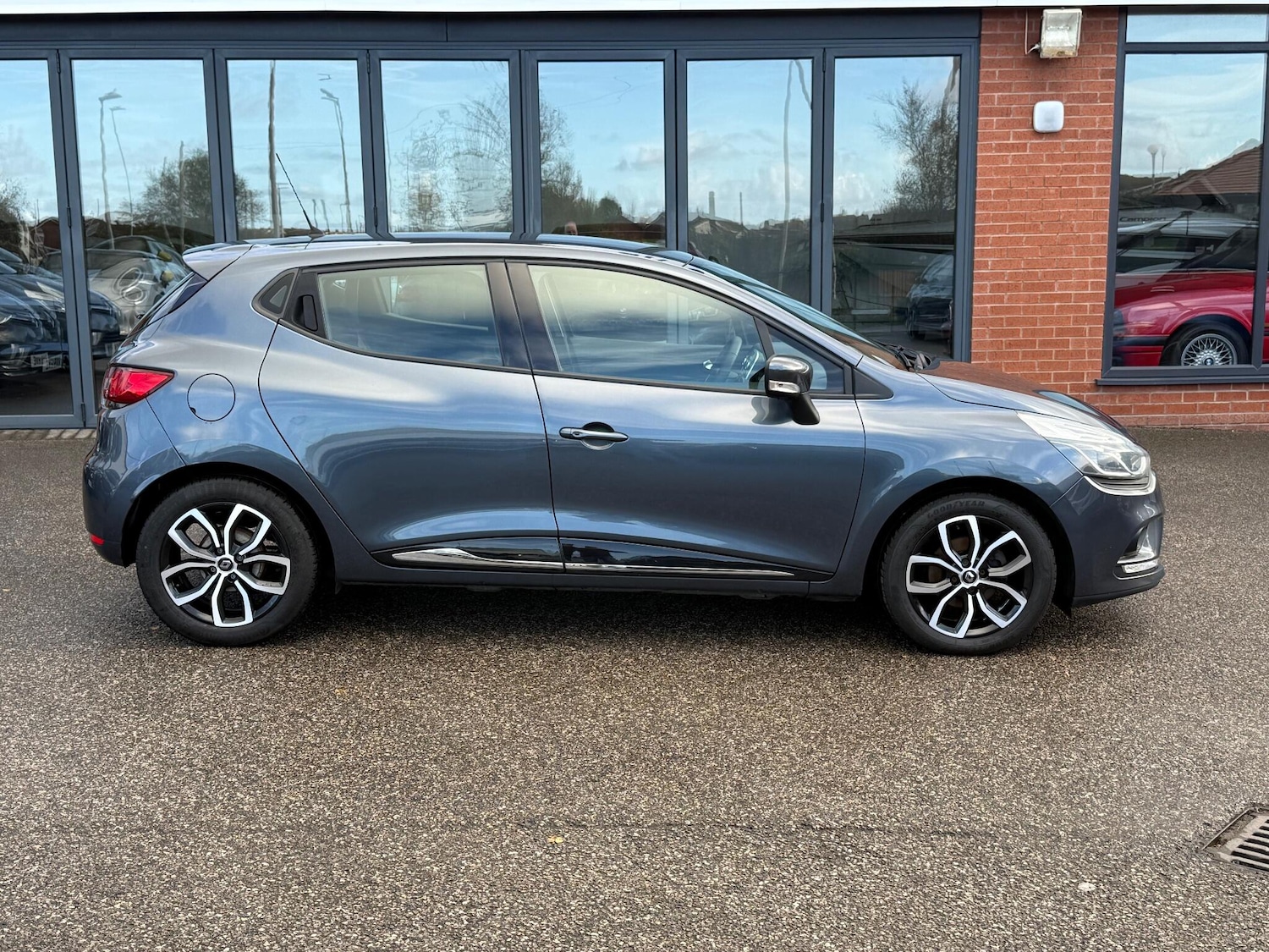 Used Renault Clio 2025 for sale - 77177797: Photo 8