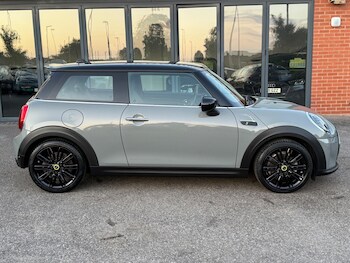 MINI Hatch feature image