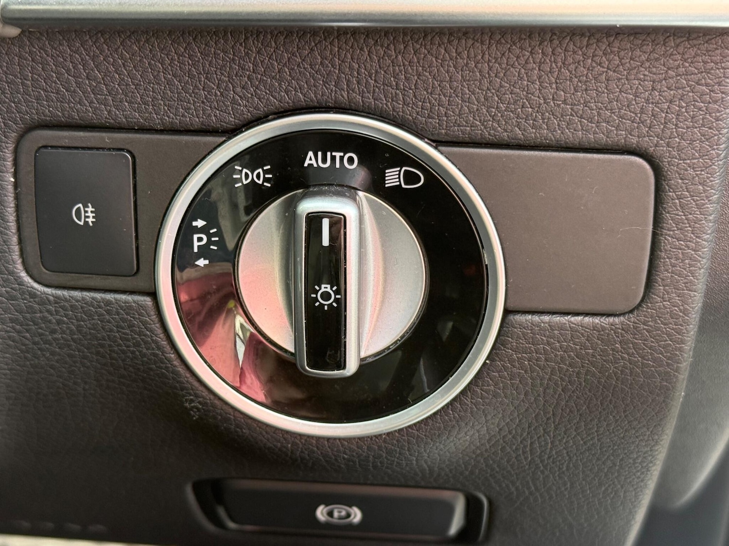Used Mercedes-Benz M-Class 2015 for sale - 76137387: Photo 38