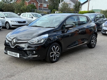 Used Renault Clio 2019 for sale - 75949756: Photo