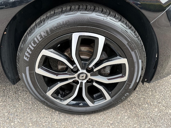 Used Renault Clio for sale - 76158682: Photo 18