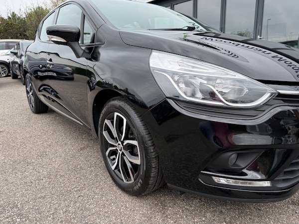Used Renault Clio for sale - 76158682: Photo 23