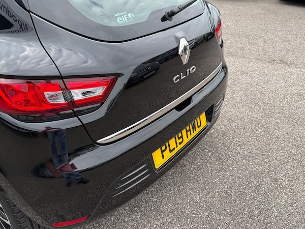 Used Renault Clio for sale - 76158682: Photo 27