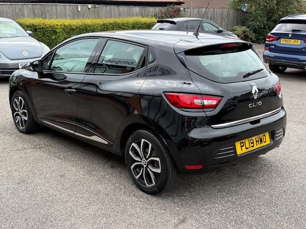 Used Renault Clio for sale - 76158682: Photo 5