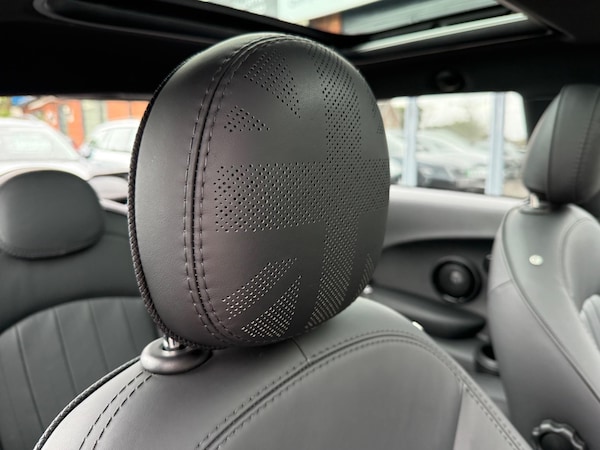 Used MINI Electric Hatch 2021 for sale - 75634210: Photo 33