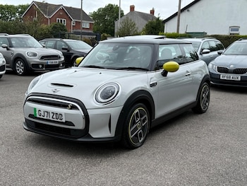 Used MINI Electric Hatch 2021 for sale - 75634210: Photo