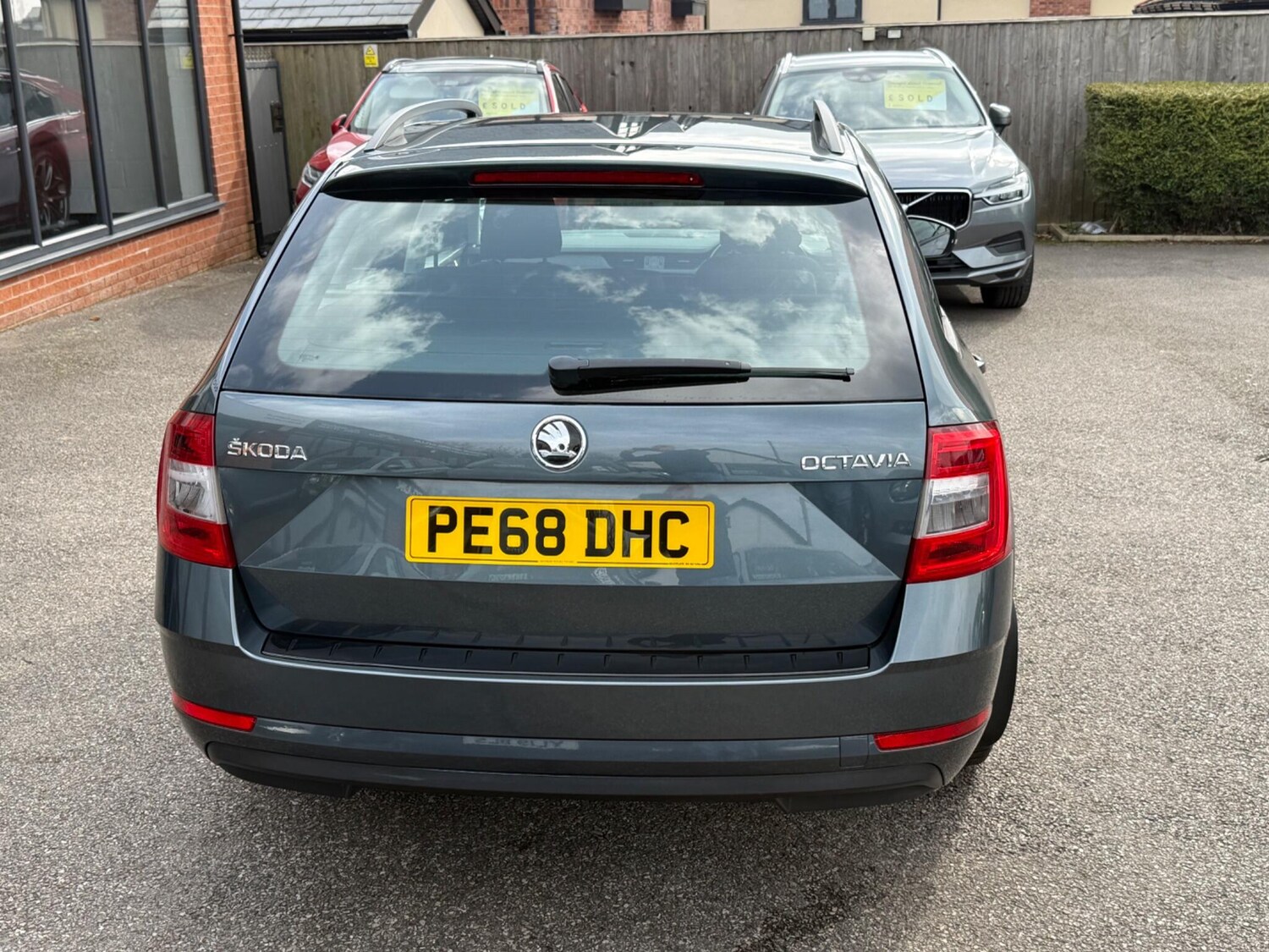 Used Skoda Octavia 2018 for sale - 77799731: Photo 6