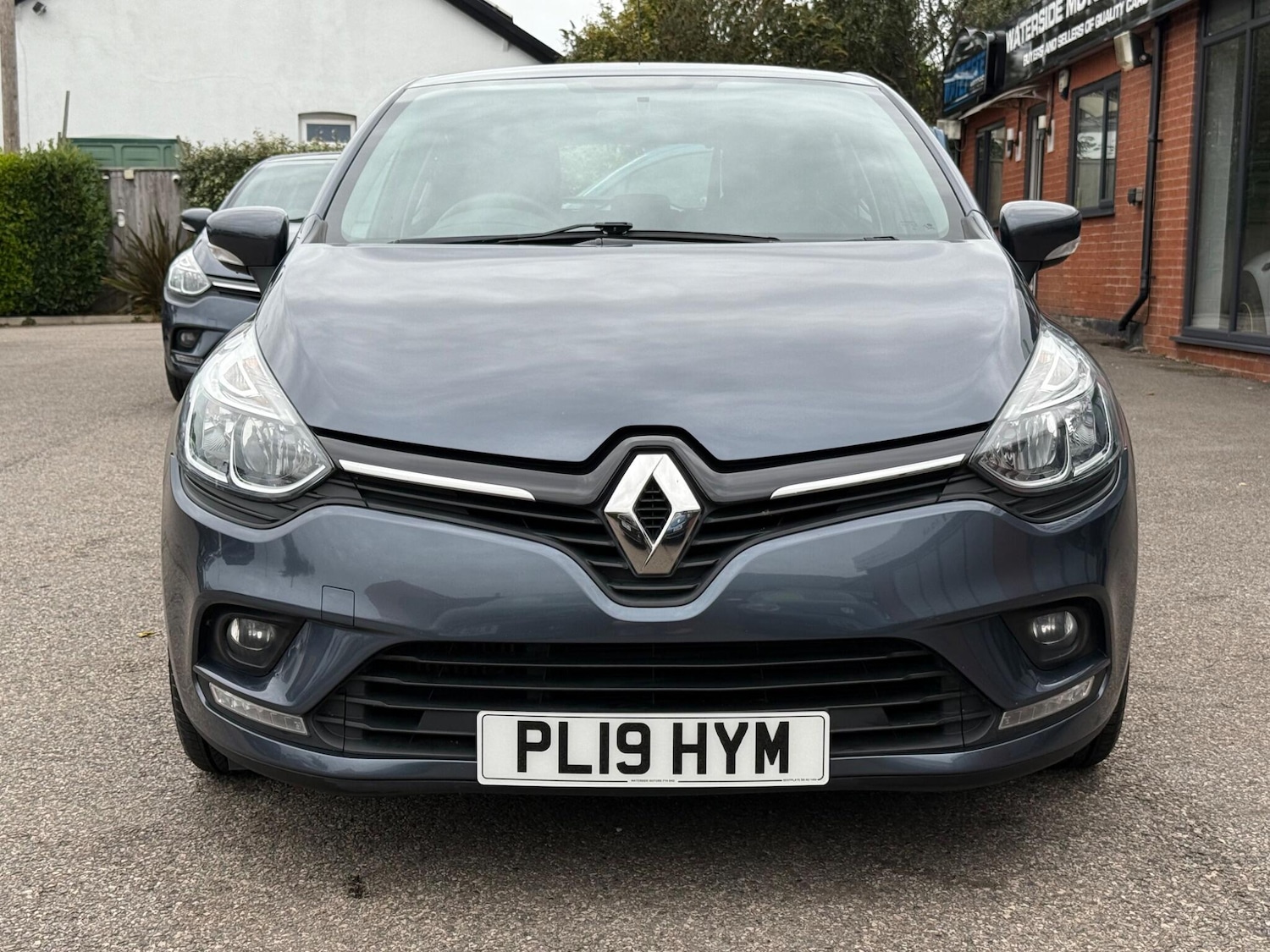 Used Renault Clio 2025 for sale - 77633585: Photo 2
