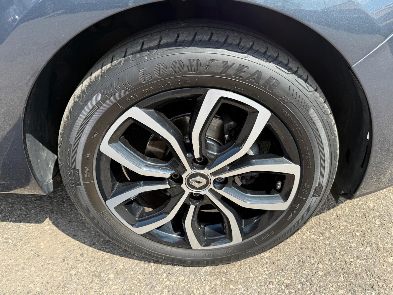 Used Renault Clio for sale - 77177804: Photo 18