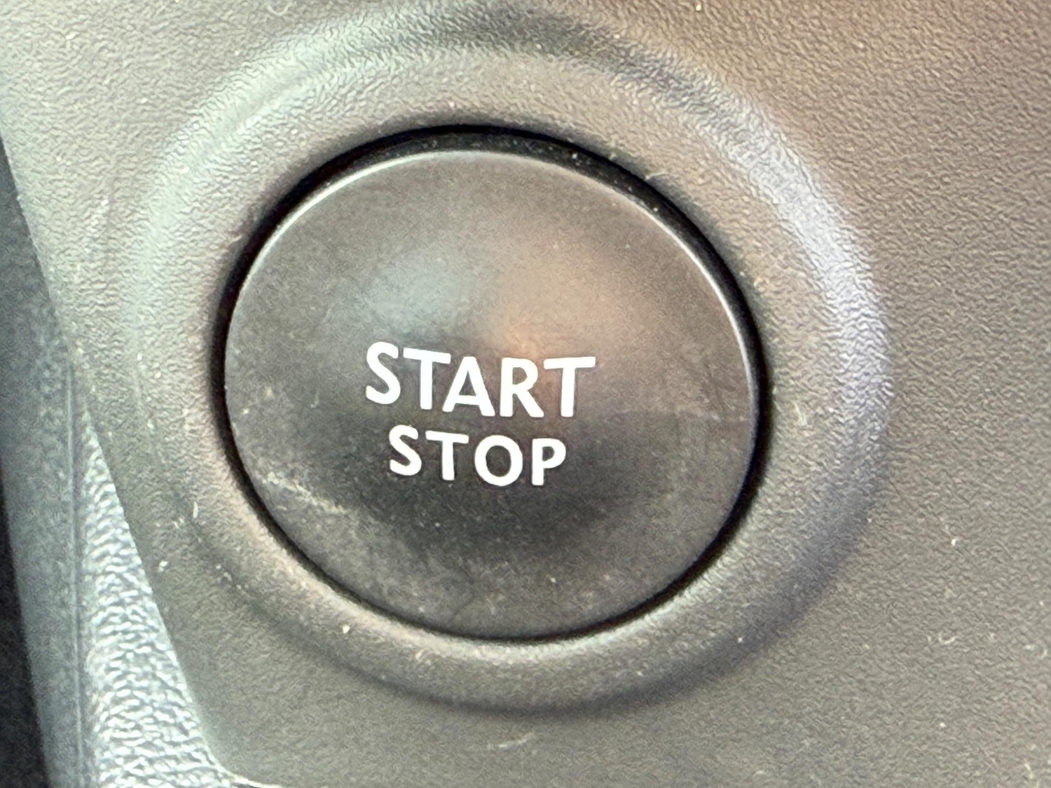 Used Renault Clio for sale - 77177804: Photo 44