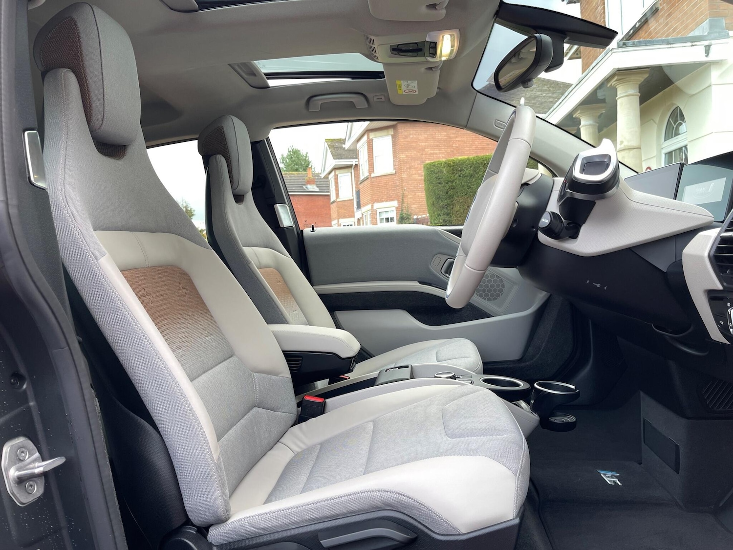 Used BMW i3 2022 for sale - 77174642: Photo 9