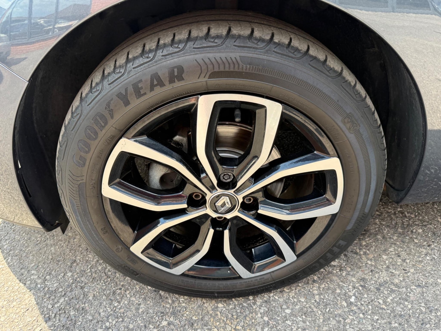 Used Renault Clio for sale - 77925329: Photo 19