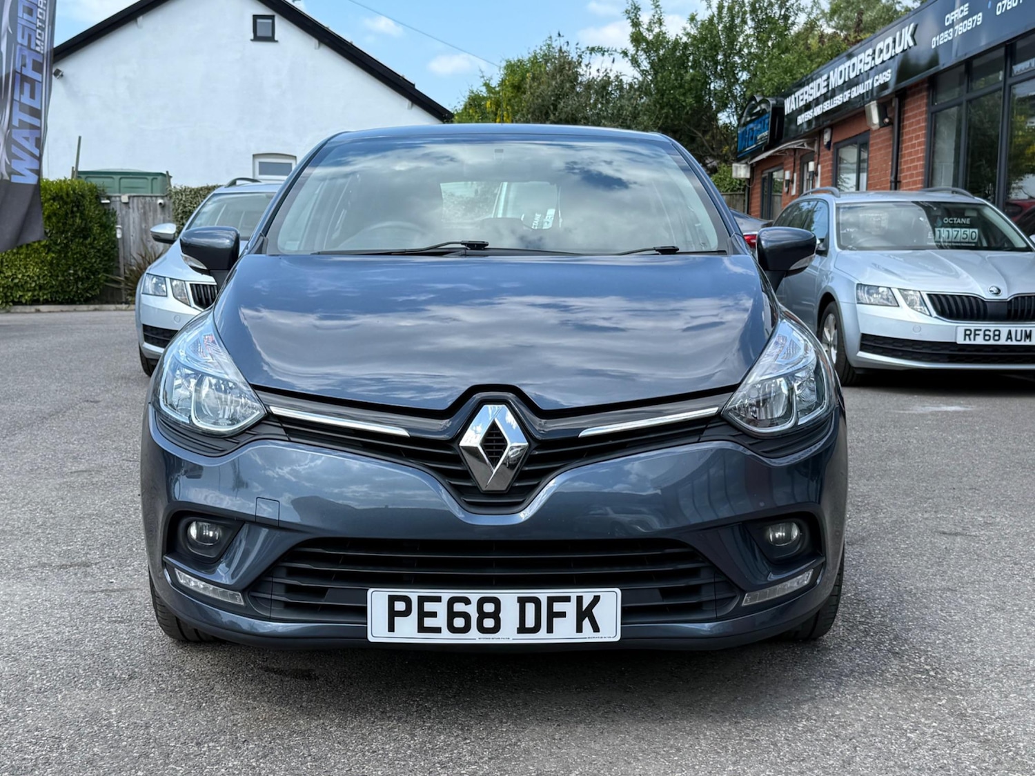 Used Renault Clio for sale - 77925329: Photo 2