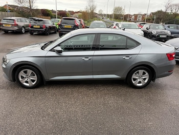 Used Skoda Superb 2017 for sale - 77908609: Photo