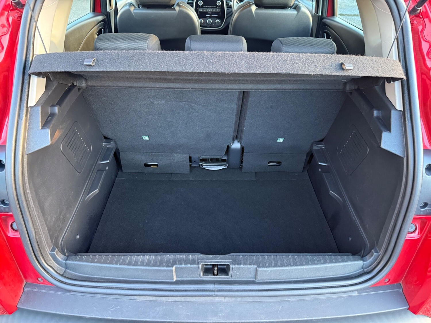 Used Renault Captur 2018 for sale - 77645763: Photo 21