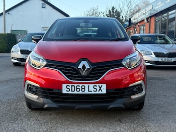 Used Renault Captur 2018 for sale - 77645763: Photo