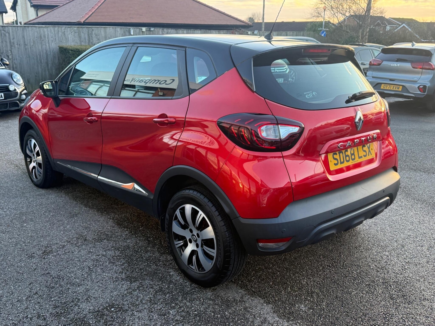 Used Renault Captur 2018 for sale - 77645763: Photo 5