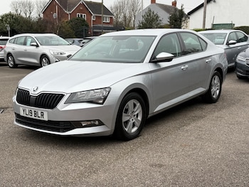 Used Skoda Superb 2019 for sale - 77440022: Photo