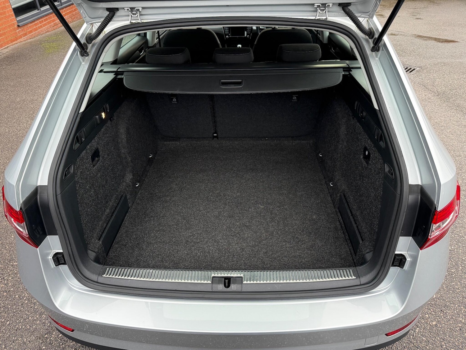 Used Skoda Superb 2024 for sale - 77177805: Photo 15