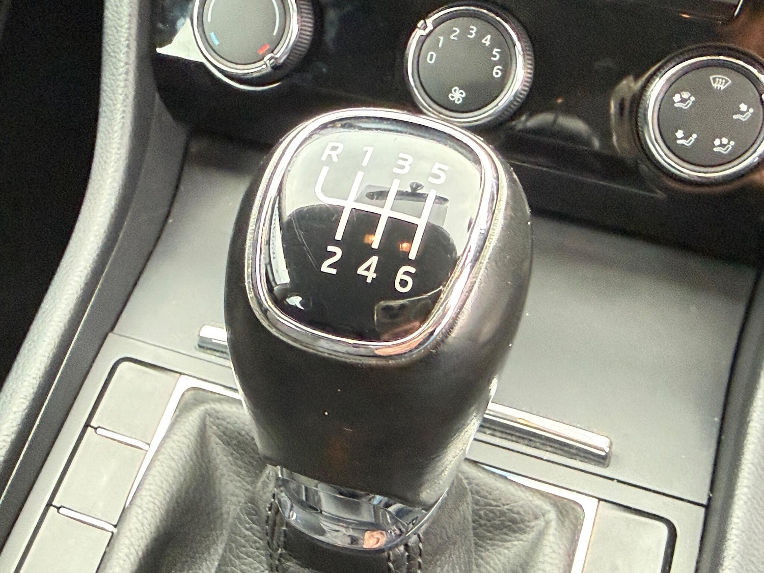 Used Skoda Superb 2024 for sale - 77177805: Photo 35