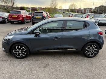 Used Renault Clio 2019 for sale - 78231809: Photo