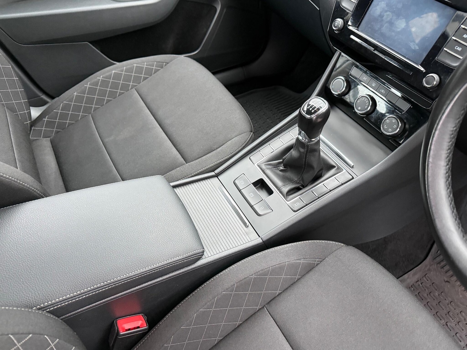 Used Skoda Superb 2026 for sale - 77753896: Photo 30