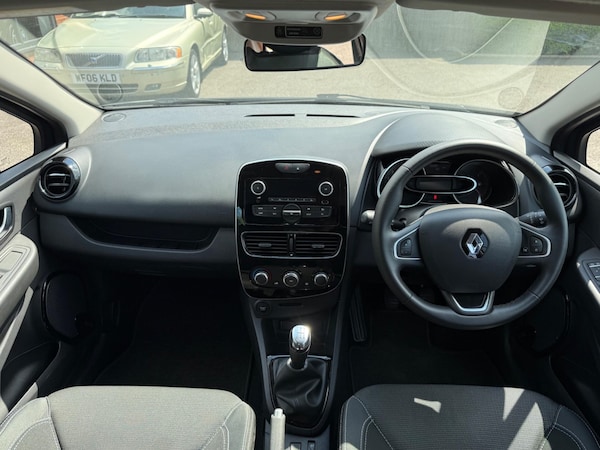 Used Renault Clio 2019 for sale - 75696939: Photo 12