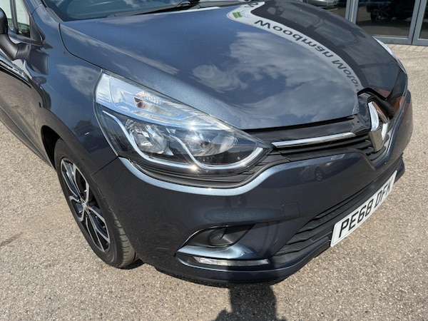 Used Renault Clio 2019 for sale - 75696939: Photo 22