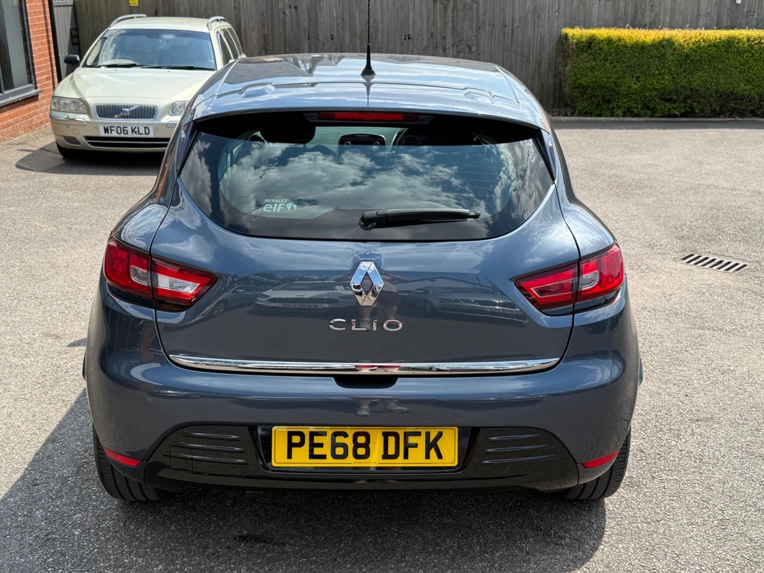 Vehicle 6