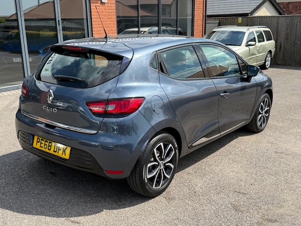 Used Renault Clio 2019 for sale - 75696939: Photo 7