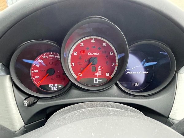 Used Porsche Macan 2020 for sale - 75669288: Photo 53