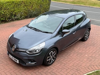 Used Renault Clio 2019 for sale - 79509111: Photo