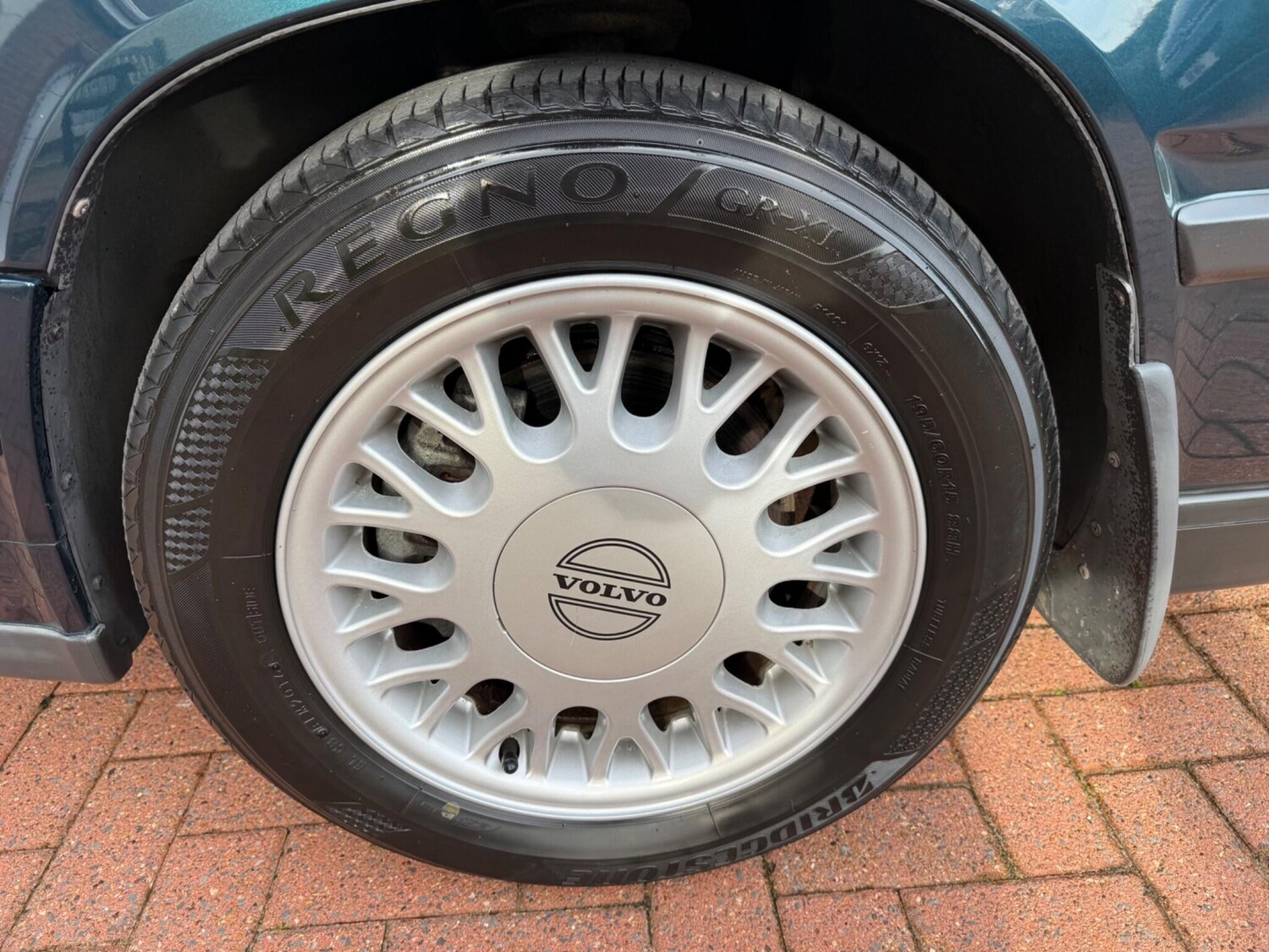 Used Volvo 850 for sale - 77575403: Photo 15