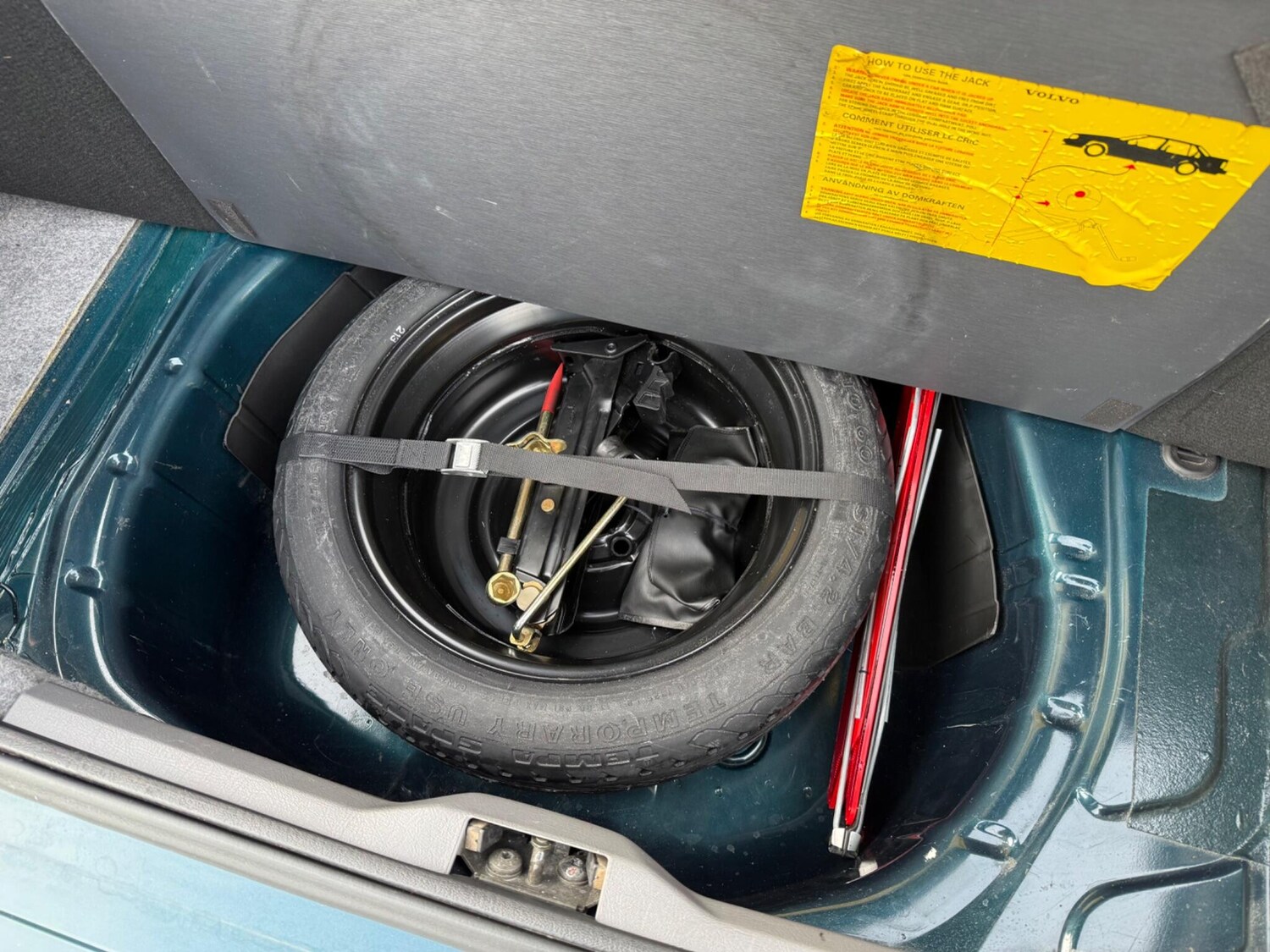 Used Volvo 850 for sale - 77575403: Photo 22