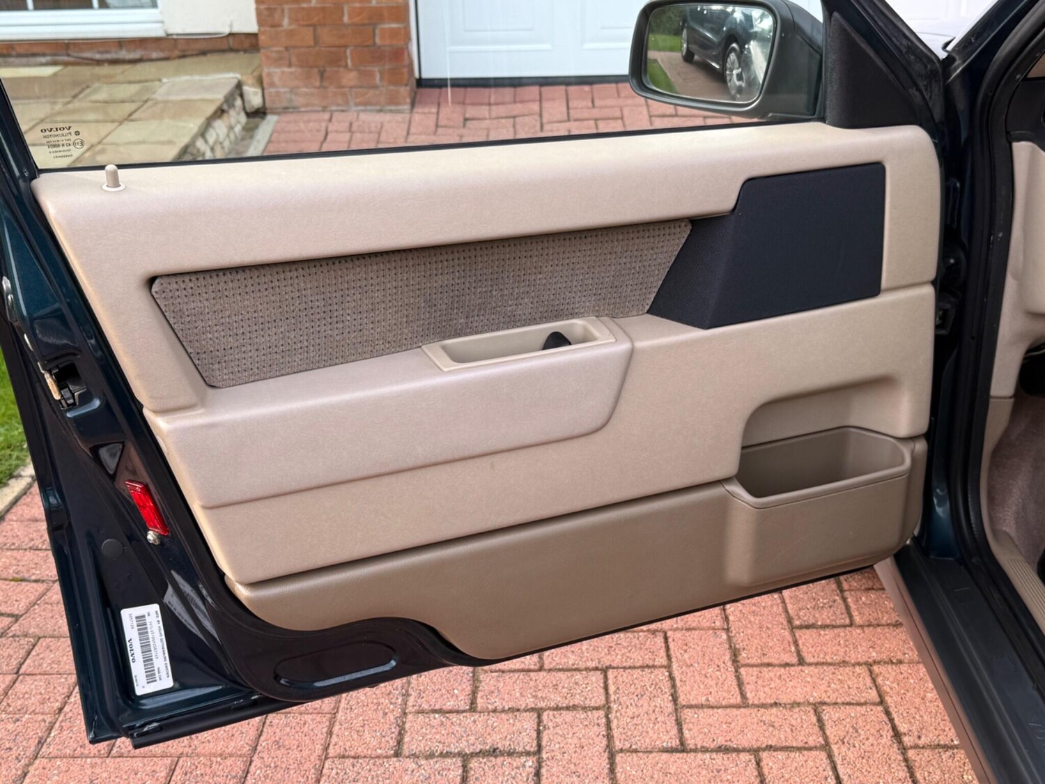 Used Volvo 850 for sale - 77575403: Photo 30