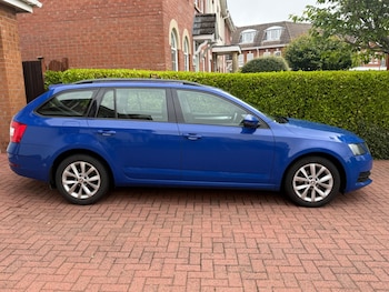 Used Skoda Octavia 2019 for sale - 78784365: Photo