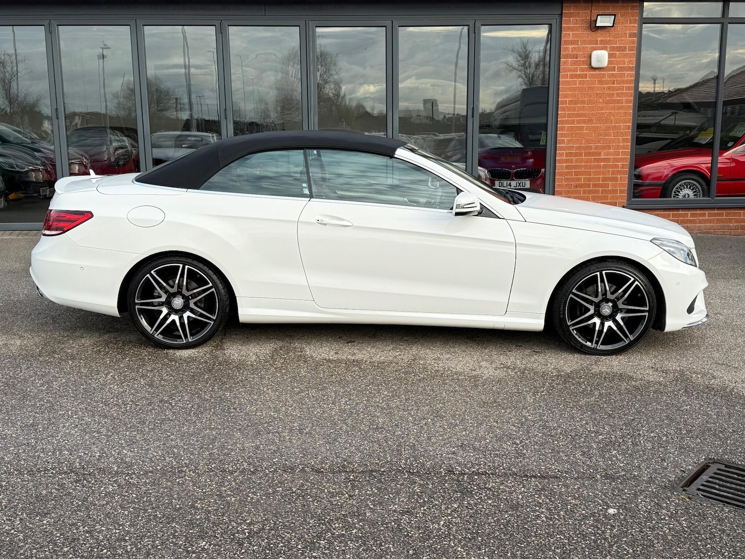 Used Mercedes-Benz E Class 2016 for sale - 77177801: Photo 8