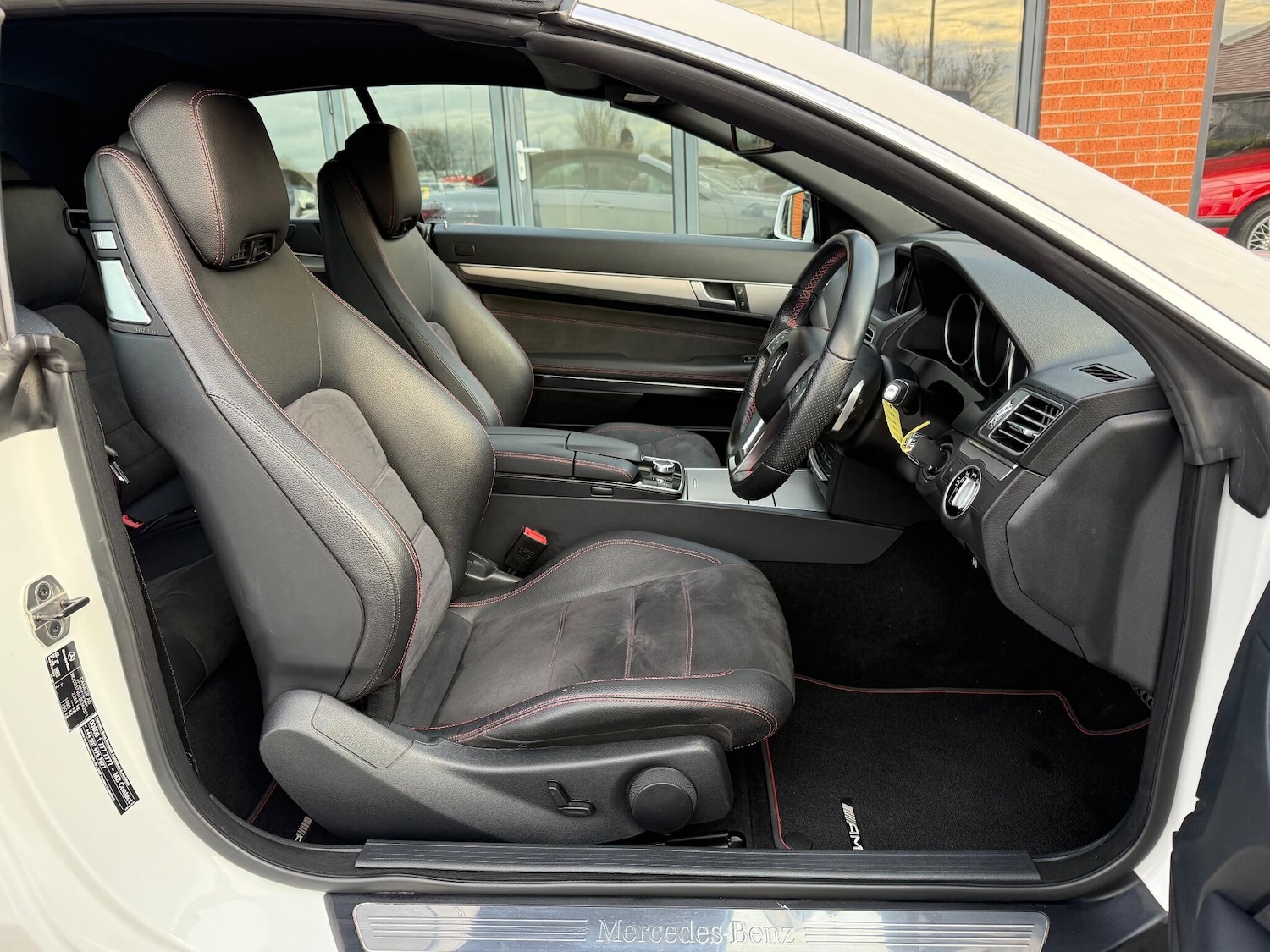 Used Mercedes-Benz E Class 2016 for sale - 77177801: Photo 9