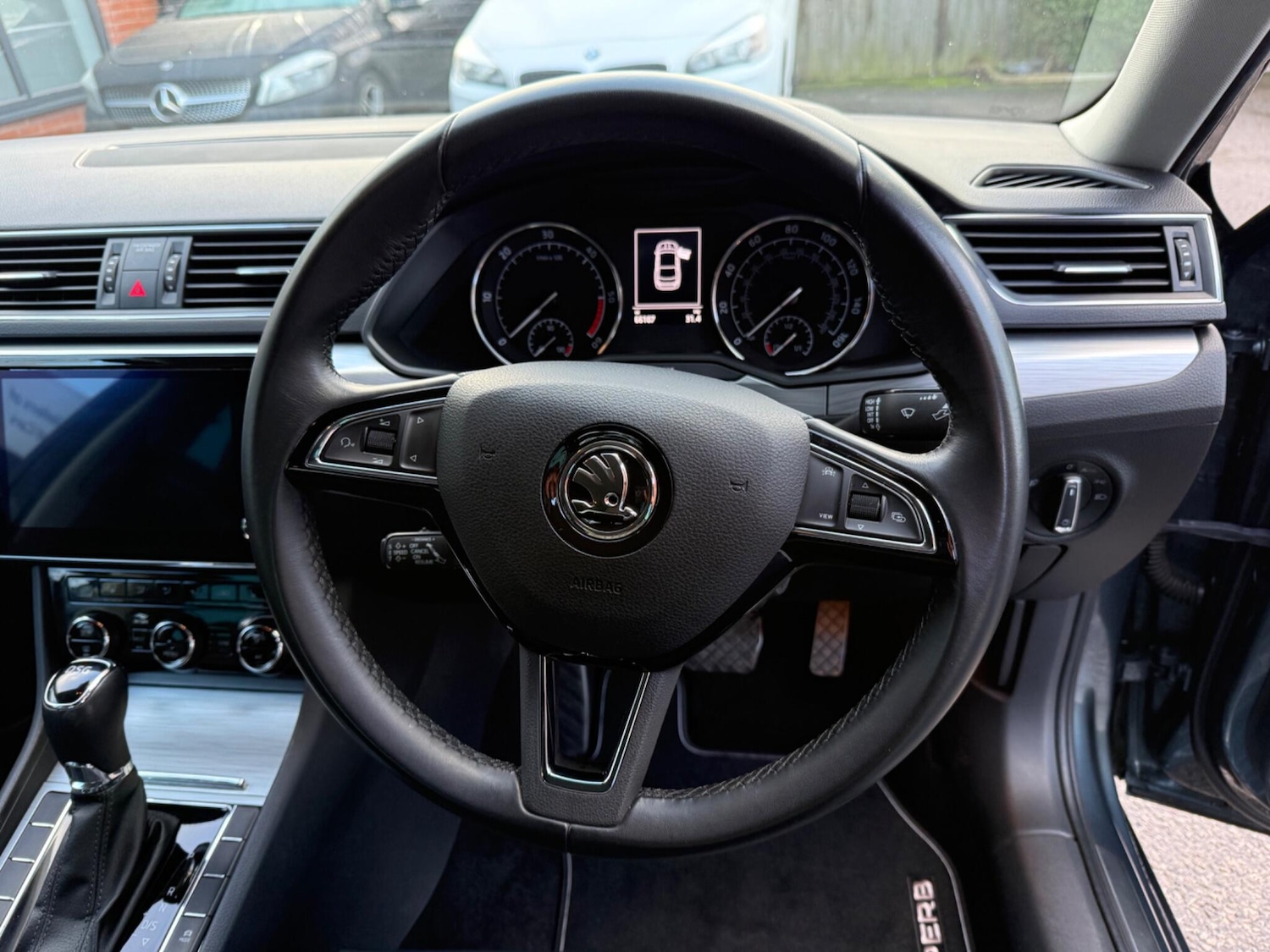 Used Skoda Superb 2020 for sale - 77637671: Photo 32