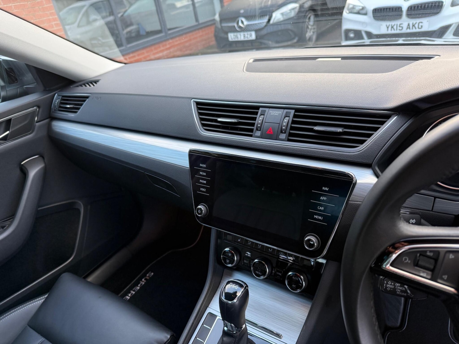 Used Skoda Superb 2020 for sale - 77637671: Photo 33