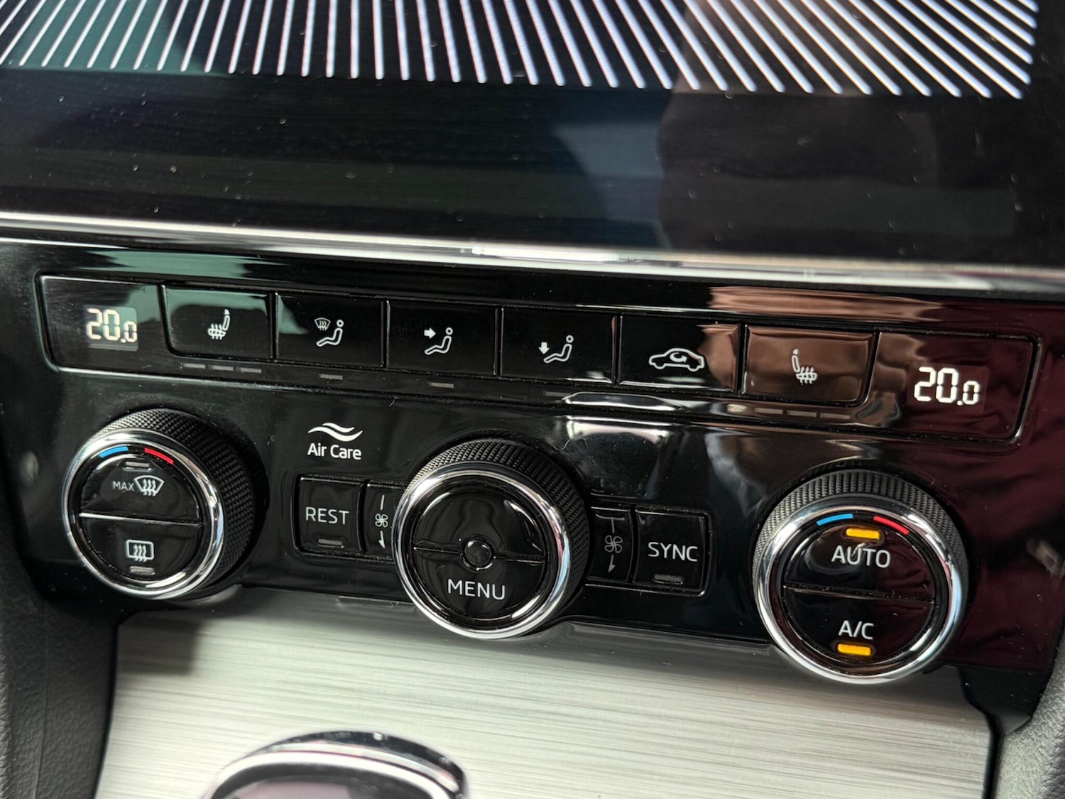 Used Skoda Superb 2020 for sale - 77637671: Photo 48