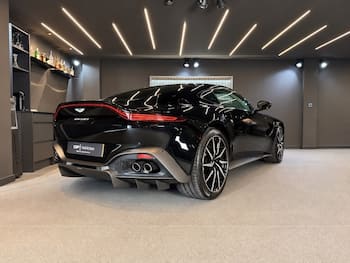Used Aston Martin Vantage 2018 for sale - 79773791: Photo