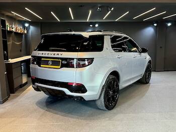 Used Land Rover Discovery Sport 2022 for sale - 79652655: Photo