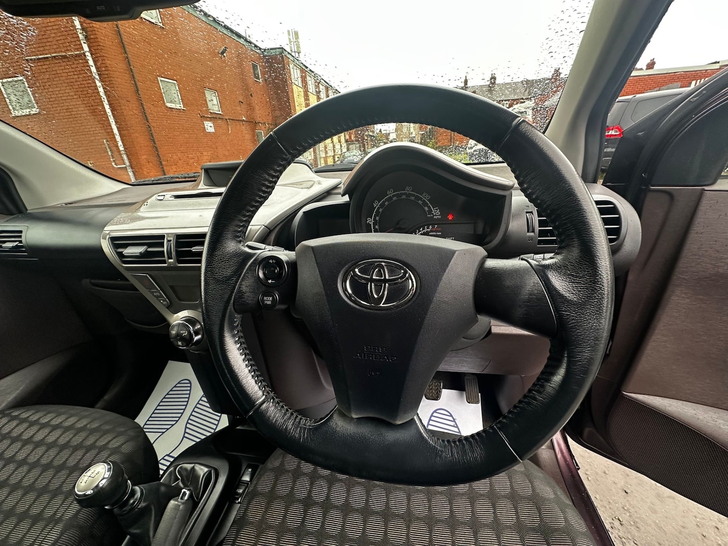 Used Toyota IQ 2009 for sale - 76624740: Photo 11