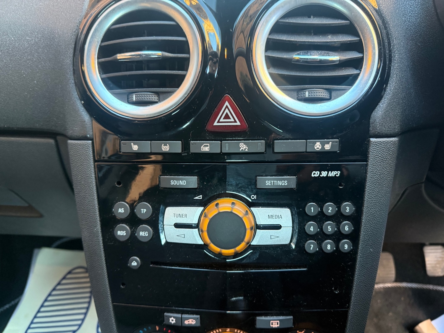 Used Vauxhall Corsa 2014 for sale - 76736562: Photo 13