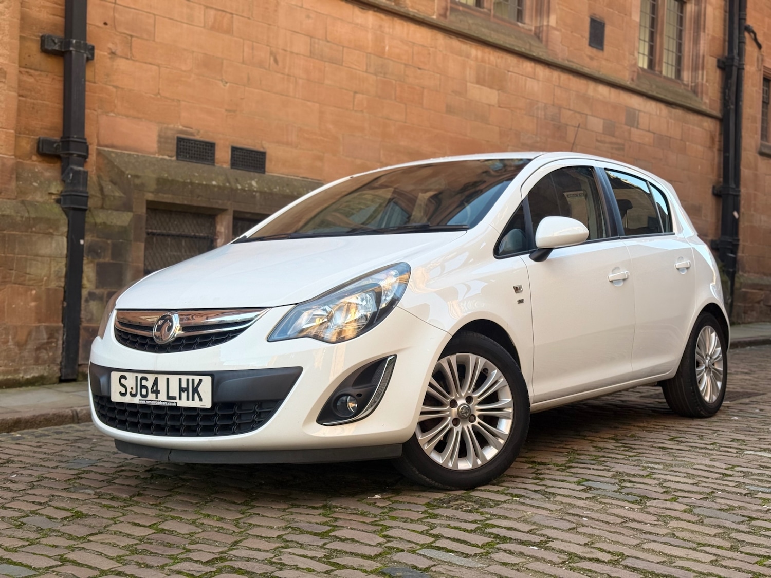 Used Vauxhall Corsa 2014 for sale - 76736562: Photo 2