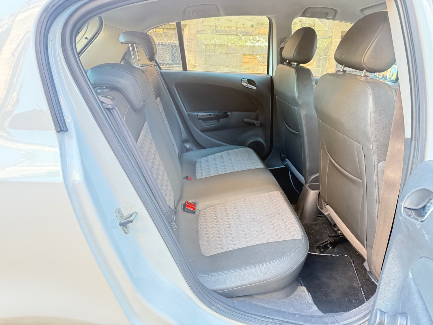 Used Vauxhall Corsa 2014 for sale - 76736562: Photo 28