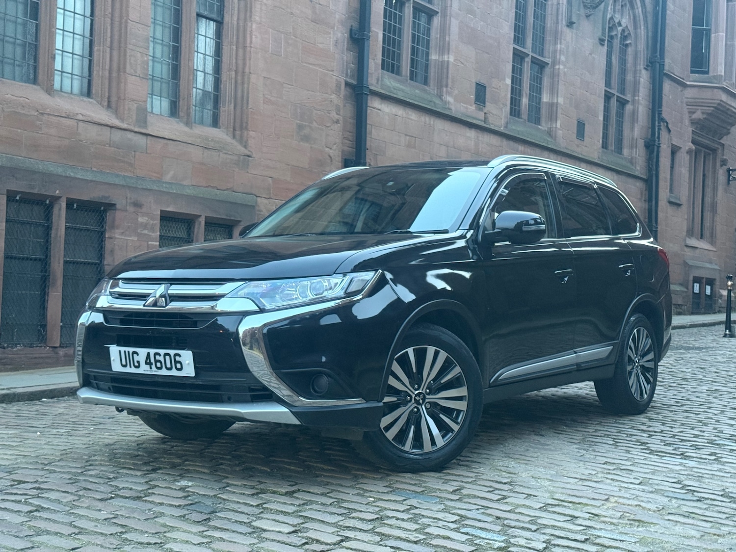 Used Mitsubishi Outlander 2019 for sale - 77763968: Photo 2
