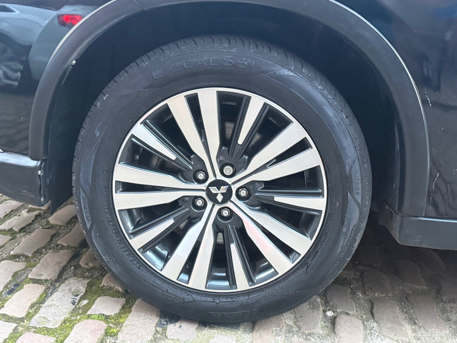 Used Mitsubishi Outlander 2019 for sale - 77763968: Photo 24